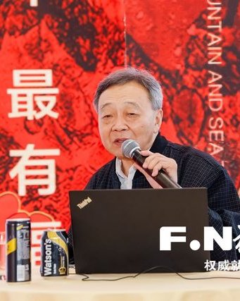 黄卫平老师